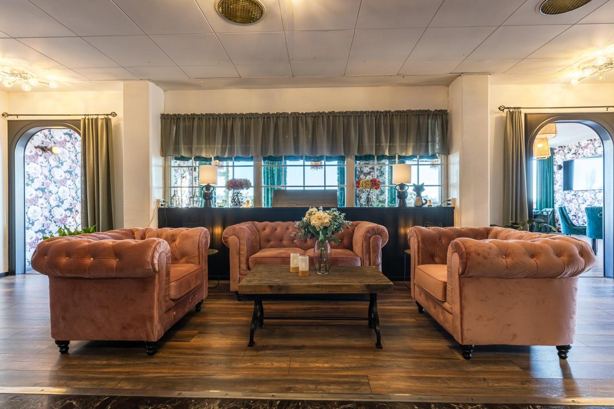 Hotell Kung Goesta By First Mora Exterior foto