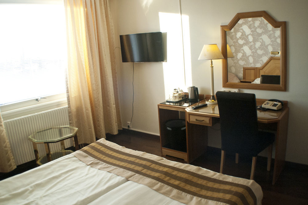 Hotell Kung Goesta By First Mora Exterior foto